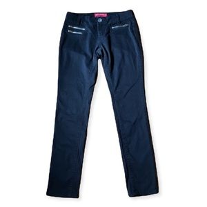 3/$20 RED RIVET Black Skinny Jeans Zipper Pockets Size 3